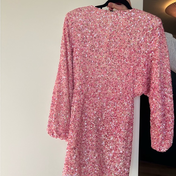 Retrofete Pink Aubrielle Sequin Plunge Dress S- new with tags - Picture 3 of 7
